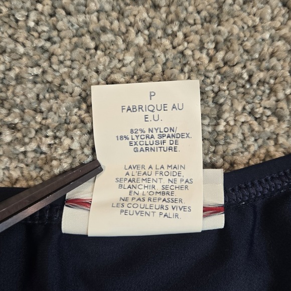 Tommy Hilfiger Swim Skirt Navy, Red, White Under Shorts Womans Small NWT - Picture 6 of 7